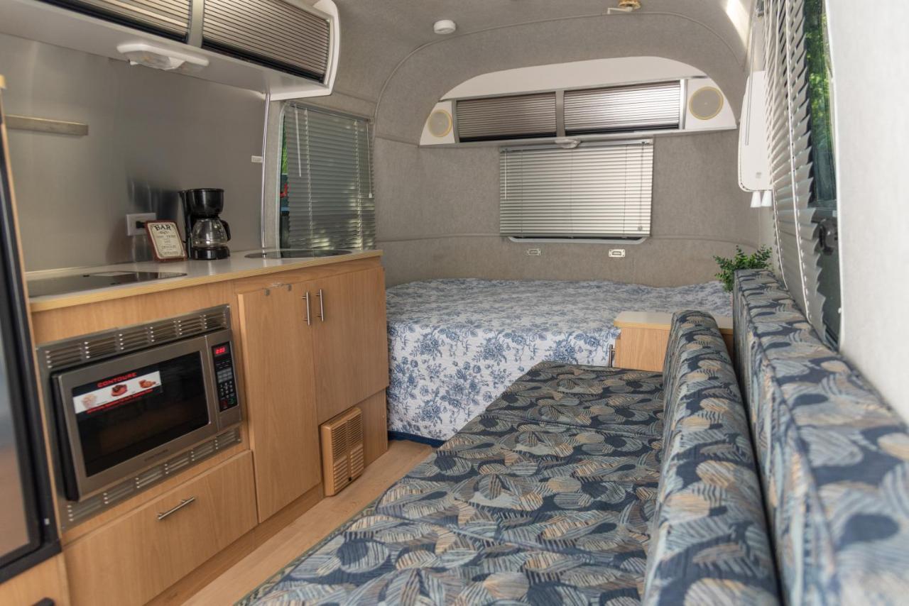 Airstream In The Center Of It All Miami Exteriör bild